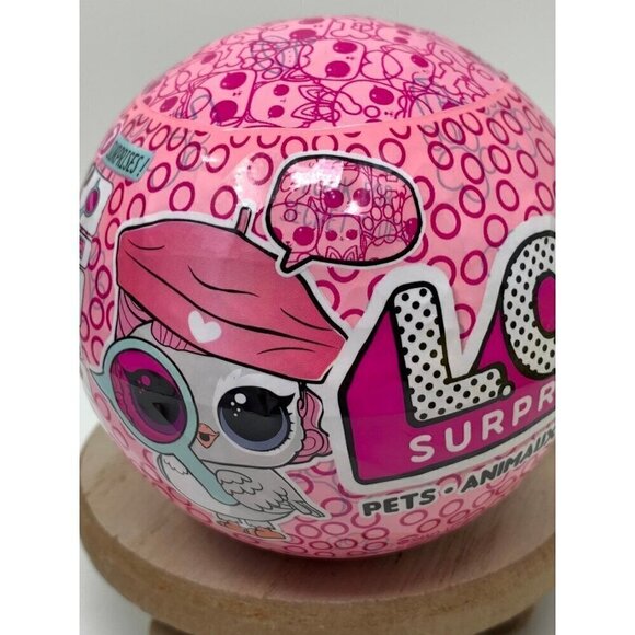 LOL Surprise Doll Gold Ball EYE SPY Pet Original Authentic Rare Ultra Rare Gift - Picture 6 of 7